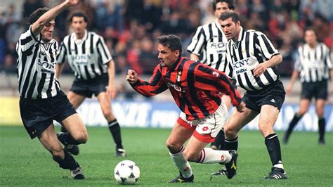 Roberto baggio former footballer from italy second striker last club: Roberto Baggio: Người thi sĩ lang thang giữa bầu trời xanh ...