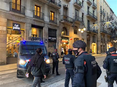 Bergère de france est le spécialiste des loisirs créatifs et de la laine. Frontière France Espagne : la situation