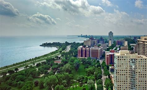 Hyde park is the 28th most walkable neighborhood in chicago with 18,584 residents. Hyde Park Neighborhood - Chicago, IL | Park, Chicago ...