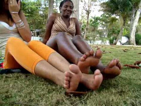 In appreciation of female feet, arches, toes and soles. Mature Soles / File:Soles.JPG - Wikimedia Commons ...