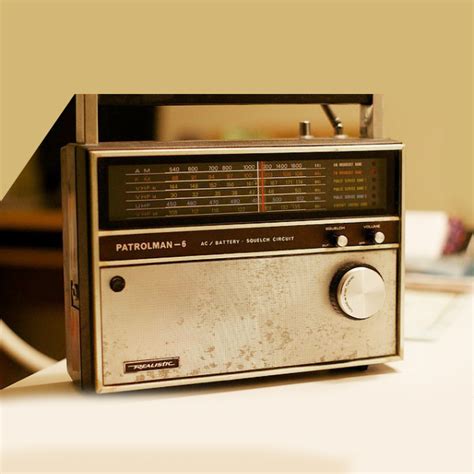 Easy to use, free internet radio. 10 steps to start a community radio station ...