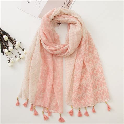 Women Geometry Feather Pattern Scarf Quality Tassel Viscose Scarf Shawls Wraps Hijabs 2colors