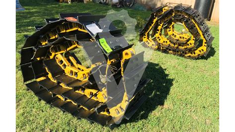 John Deere 450 Bulldozer Tracks Rollers Sprockets And Undercarriage