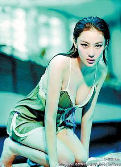 Maybe you would like to learn more about one of these? 頭條日報 頭條網 - 否認遭舊愛「恨透」 吳卓羲自揭跟馨馨有聯絡