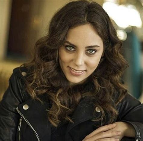 Nitekim öykü karayel can bonomo ilişkisi sürekli haberlere konu olmuştur. Öykü Karayel | Doblaje Wiki | FANDOM powered by Wikia