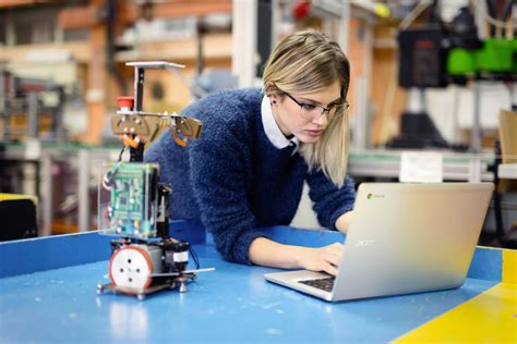 Why Robotics Should Be Included In Stem Education Acer For Education