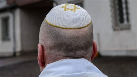 German Jews Warned Not To Wear Kippas Nz