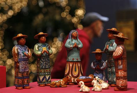 Hispanic Christmas Traditions Celebrating Las Posadas With Villancicos