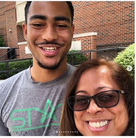 Bryce Young Mother Julie Young College Football Players Football Boys