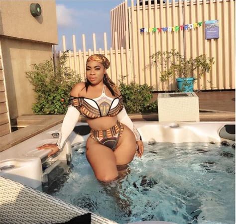 CHECKOUT SULTRY PICTURES OF GHANAIAN ACTRESS MOESHA BODUONG