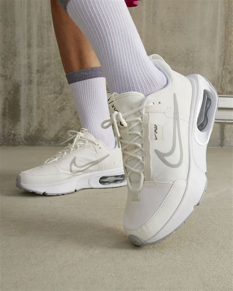 Nike Air Max Intrlk Womens Shoes