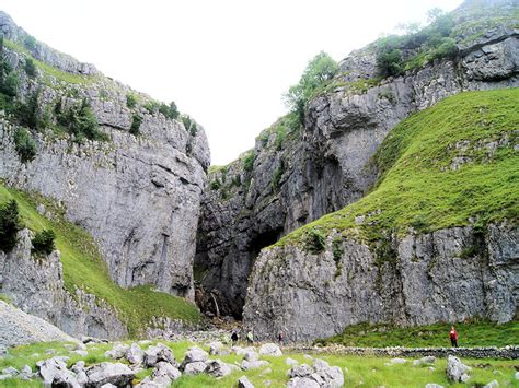 Janets Foss Gordale Scar And Malham Cove Walk