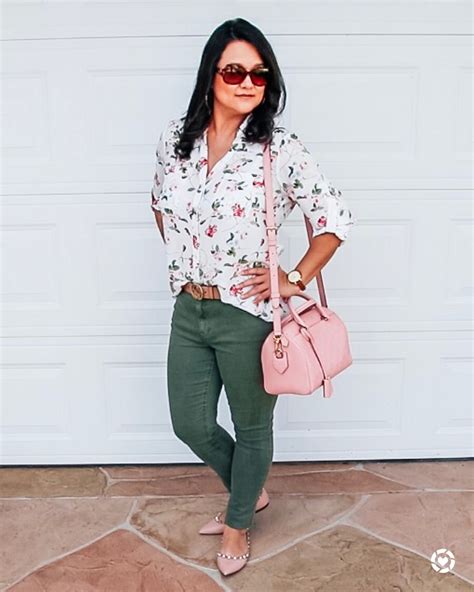 These Green Skinnies From Old Navy Are So Versatile For More Fashion