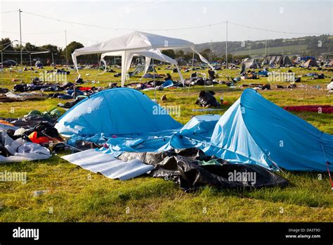 Abandoned Tents And Rubbish After Glastonbury Festival Stock Photo Alamy