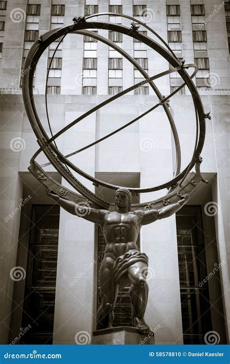 Atlas Statue In Front Of Rockefeller Center Editorial Image Image Of