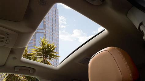 Power Moonroof Enjoy As Much Fresh Air As You Want At The Touch Of A