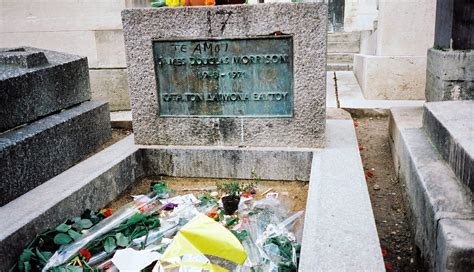 Jim Morrison Grave 1971