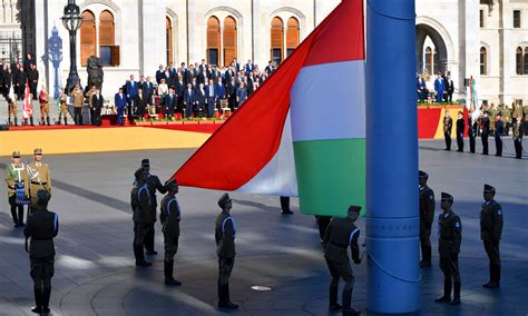 A nap egyben a magyar katolikus egyház egyik. „Nehéz hónapok előtt állunk" - mondta a köztársasági elnök ...