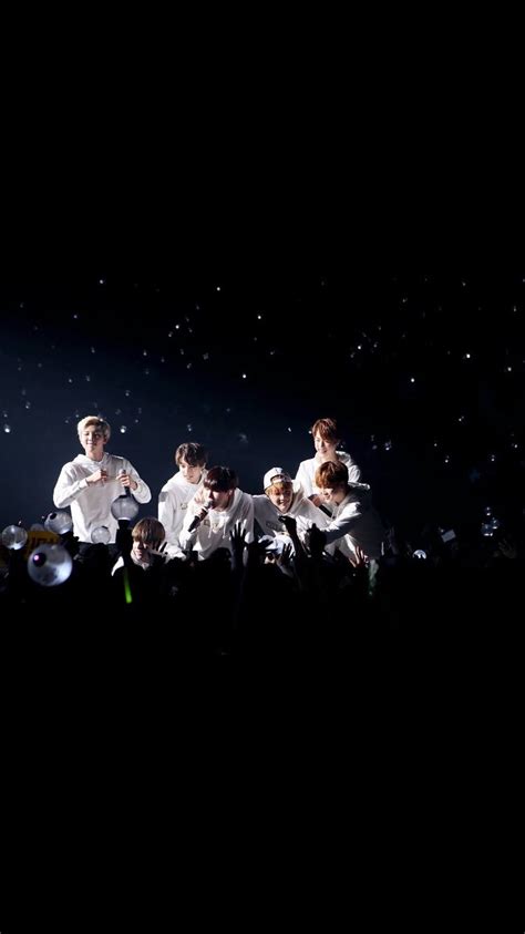 Sounds perfect wahhhh, i don't wanna. BTS IS GOLD on Twitter: "#JIMIN 's phone lock screen ...
