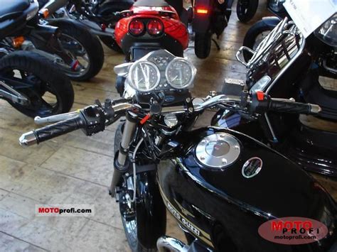 Moto guzzi v7 classic #1 800 1024 1280 1600 origin. Moto Guzzi V7 Classic 2011 Specs and Photos