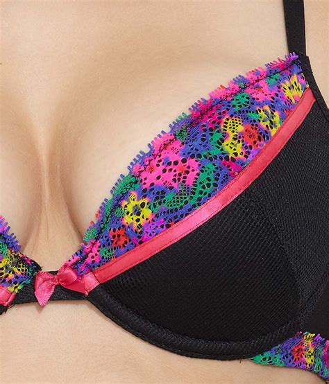 Buy Enamor Black Enamor Floral Rush Padded Underwired Bra Online At Best Prices In India Snapdeal