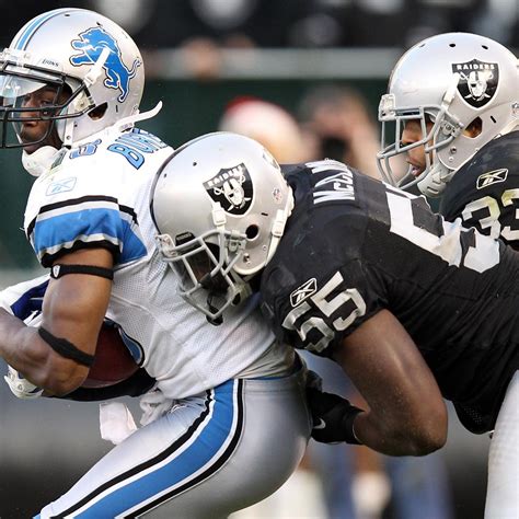 Oakland Raiders Moving On Without Rolando Mcclain No Easy Task News
