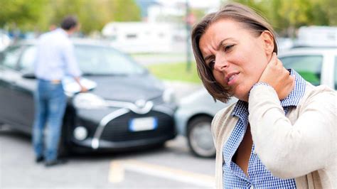 The Long Term Effects Of Whiplash From A Car Accident Florinroebig