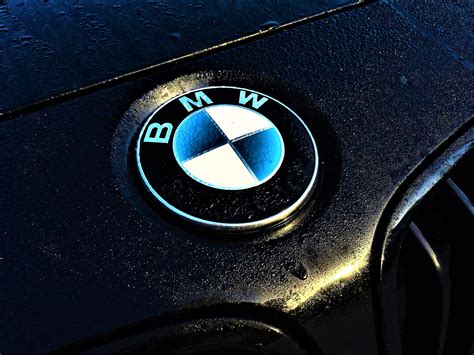 Bmw Logo Wallpaper 4k Bmw Logo Wallpaper 1920x1080 Wallpapersafari Images