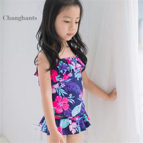 Baby Girls Two Pieces Swimsuits With Flower Pattern 2 8y Kids Swimwear