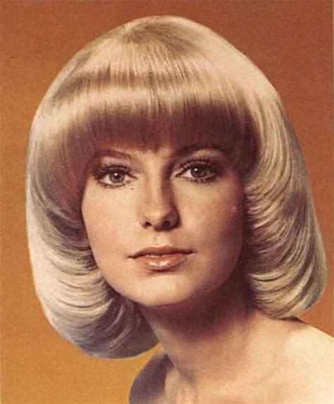 22 1970s Hairstyles For Medium Hair Hairstyle Catalog