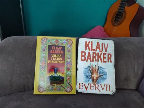 Clive Barker Velika I Tajna Predstava Evervil