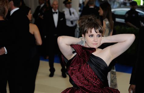 Lena Dunham Gets Heat For Defending ‘girls Writer Accused Of Raping