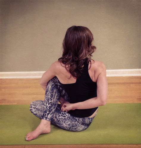 Breathe Bend Flow Yoga And Ayurveda By Elizabeth Maute