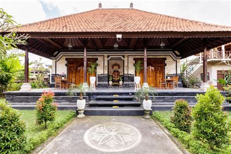 Experience Balinese Living In A Traditional House Houses For Rent In