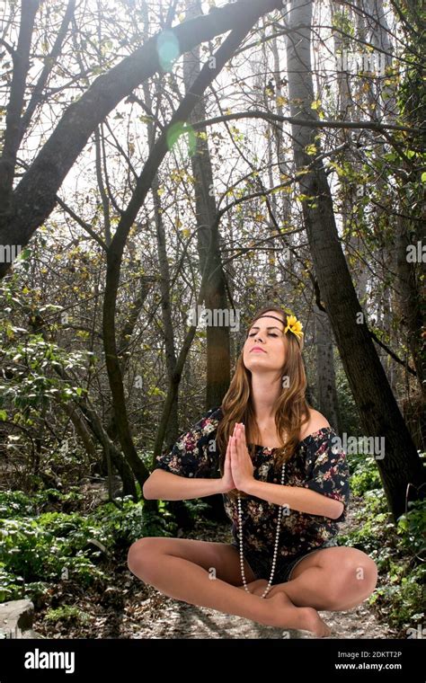 Hippy Woman Meditating Hi Res Stock Photography And Images Alamy