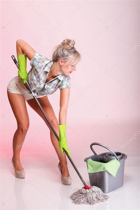 Pinup Girl Woman Housewife Cleaner Portrait Stock Photo By Voyagerix