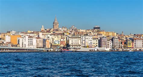 Istanbul dunya ticaret merkezi yesilkoy, zona europea, estambul, turquía. Registran primera reducción de flujo turístico en Estambul ...