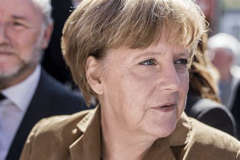 Auf Wiedersehen Mutti Lultimo Discorso Di Angela Merkel Al
