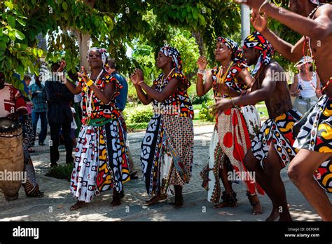 Africa Angola Benguela Group Dancing In Traditional Dress Stock