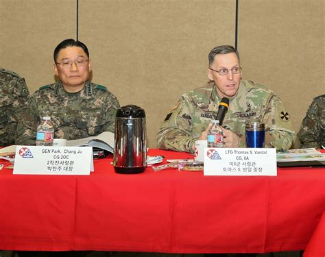 Eighth Army Conducts A Combined Tactical Discussion And Tour Of Camp