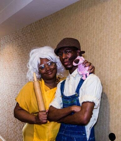 24 26 2 6 22 56. courage the cowardly dog | Cosplay, Black girls, Girl