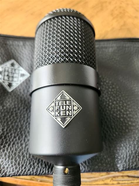 Telefunken M82 Cardioid Dynamic Microphone 2010s Black Reverb