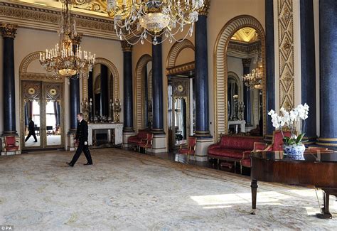 Book your visit to buckingham palace for a glimpse inside one of the few working royal palaces remaining in the world today. The Anglofiles: Inside Buckingham Palace