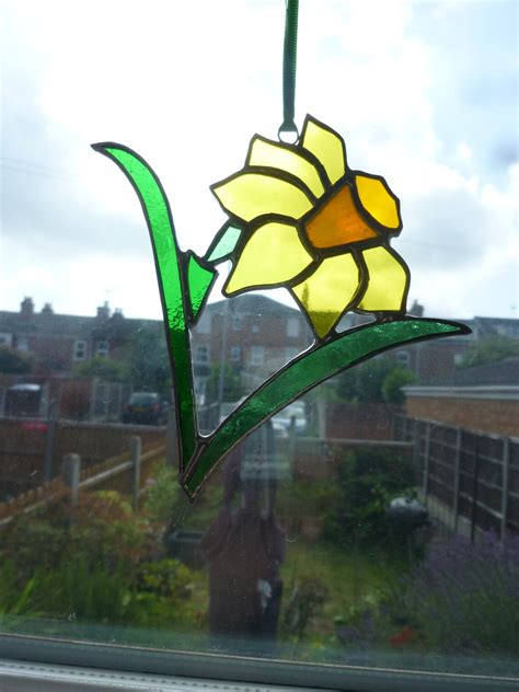 Pretty Daffodil Stained Glass Suncatcher Daffodil Flower Etsy