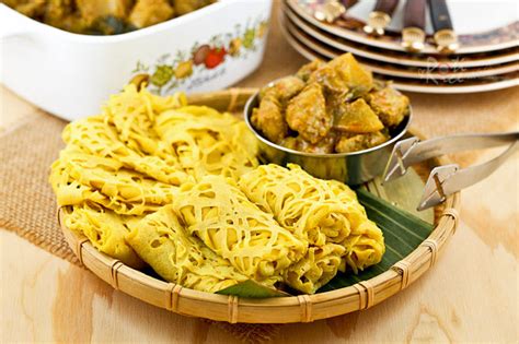 The chicken can be marinated for up to 24 hours before cooking. Roti Jala (Malaysian Net Crepes) | Roti n Rice