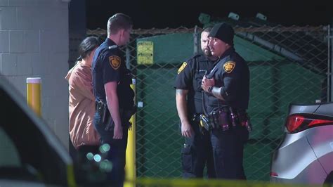 Man Shot During Drug Deal In 7 11 Parking Lot According To Police Woai
