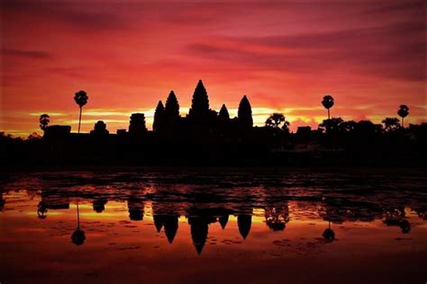 Sunrise Small Group Tour Of Angkor Wat From Siem Reap