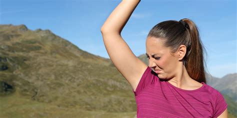 Smelly Armpits Causes Treatment Prevention When To See A Doctor