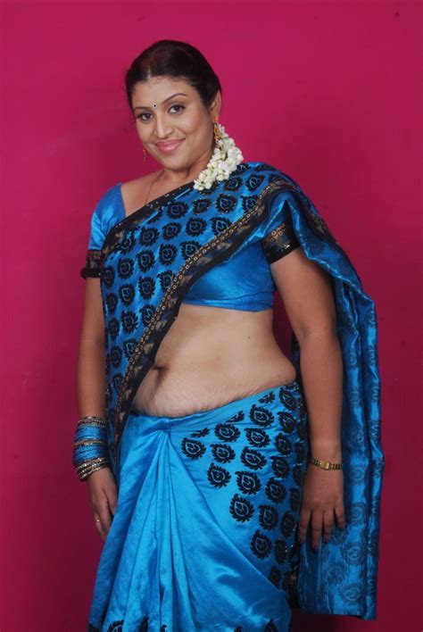 Way2getin Telugu Actress Uma Cute N Hot Stills In Saree