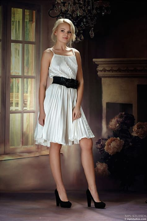 X Px Free Download HD Wallpaper Blondes Women Dress Models Mpl Studios Magazine